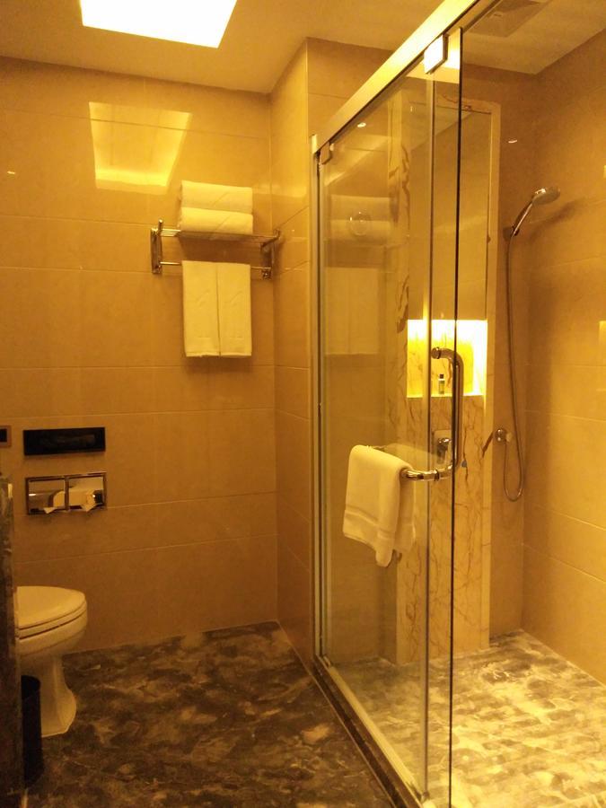 Brandi Hotel Foshan Extérieur photo