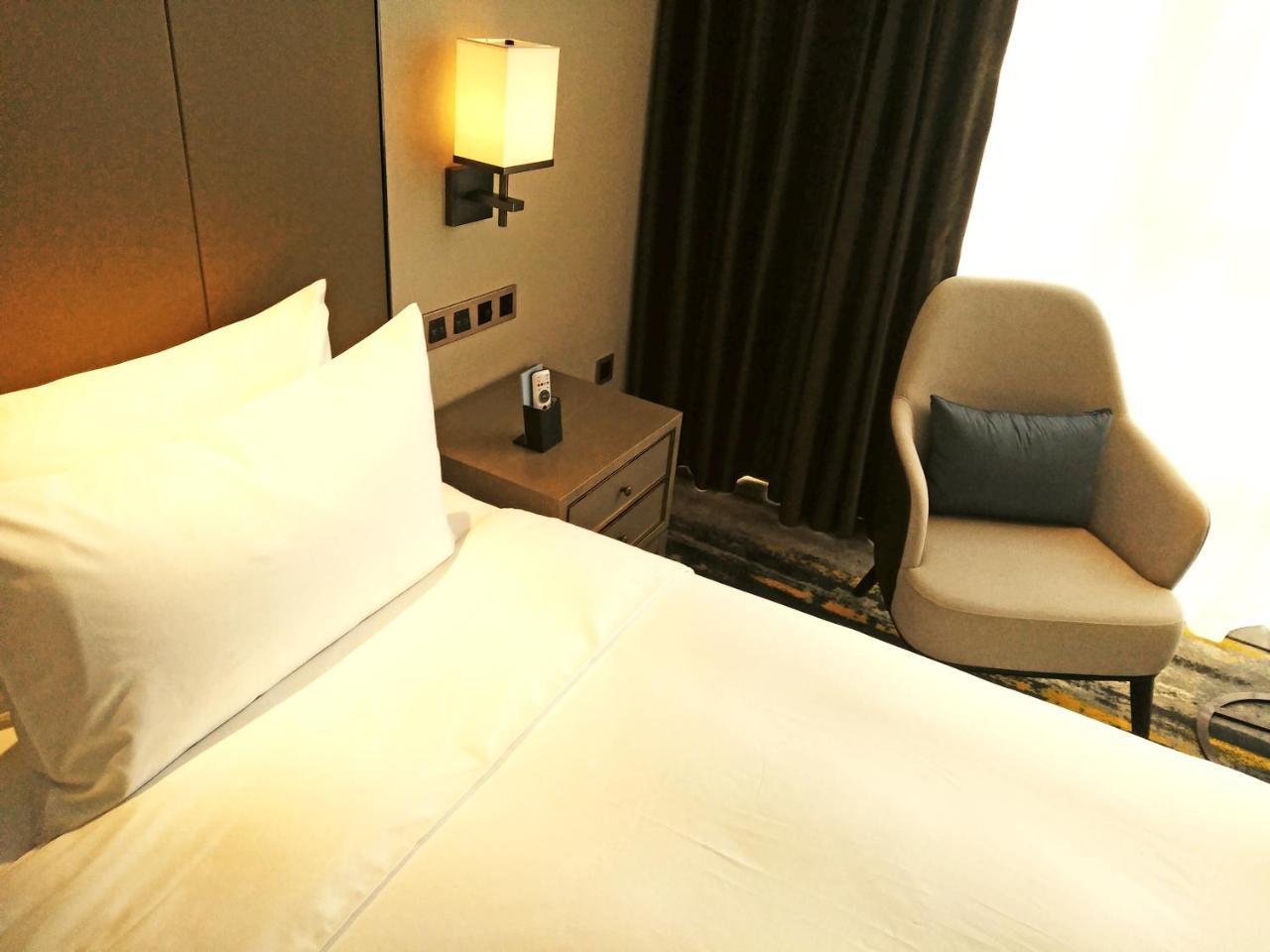 Brandi Hotel Foshan Extérieur photo
